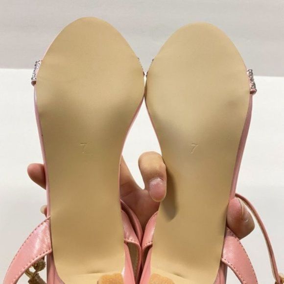 Size 7 pink sandals - Picture 5 of 6